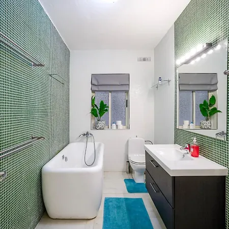 Modern Sea-view In Sliema Ferry 250 Sqm 4s Apartamento