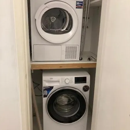 Modern Sea-view In Sliema Ferry 250 Sqm 4s