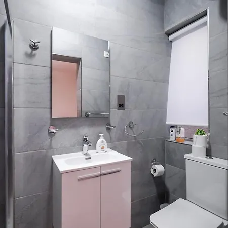 Modern Sea-view In Sliema Ferry 250 Sqm 4s