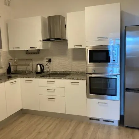 Modern Sea-view In Sliema Ferry 250 Sqm 4s Apartamento *