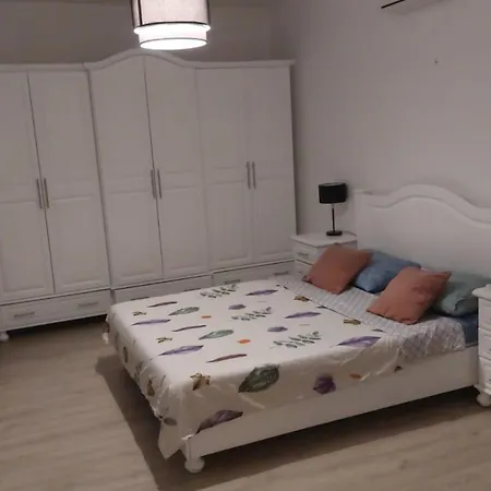 Modern Sea-view In Sliema Ferry 250 Sqm 4s Apartamento *