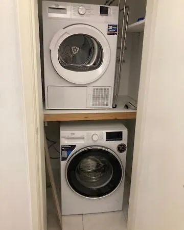 Modern Sea-view In Sliema Ferry 250 Sqm 4s Apartamento *