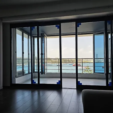 Apartamento Modern Sea-view In Sliema Ferry 250 Sqm 4s