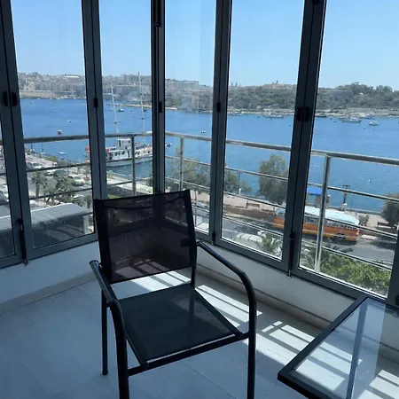 شقة The Glow - Sea View 4