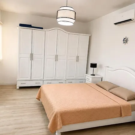 The Glow - Sea View 4 *