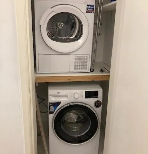 Modern Sea-view In Sliema Ferry 250 Sqm 4s