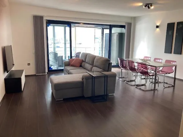 Apartment Modern Sea-view In Sliema Ferry 250 Sqm 4s *