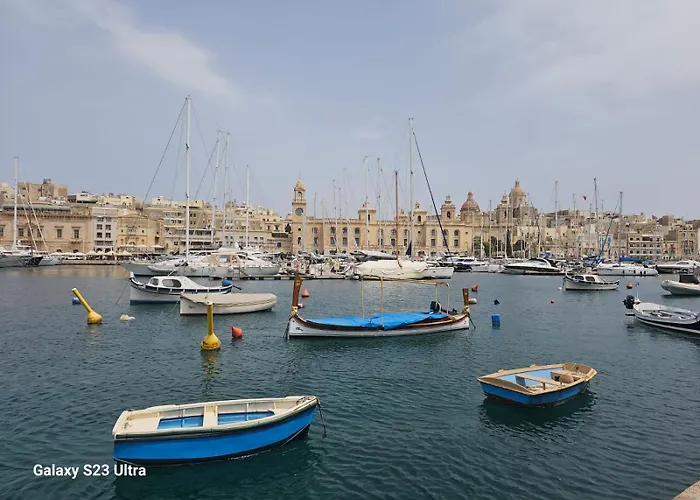 Modern Sea-view In Sliema Ferry 250 Sqm 4s Apartment